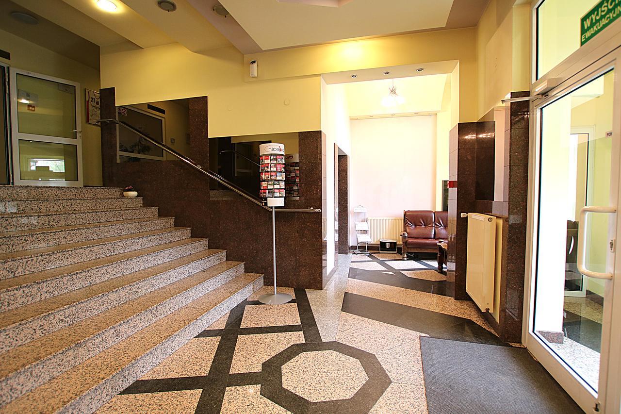 Iskra Hotel Radom Ruang foto
