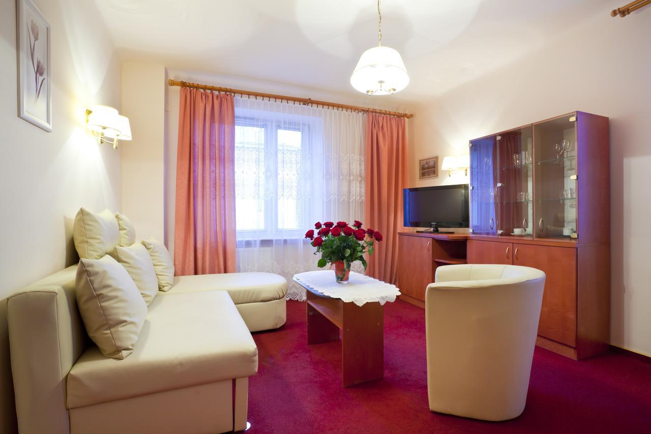 Iskra Hotel Radom Ruang foto